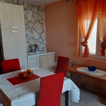Apartman Lucija Трогир Экстерьер фото